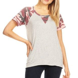 Solid Raglan Tee with Camo Print Short Sleeves