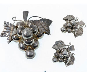 Vintage Sterling Silver Grape & Leaf Jewelry Set