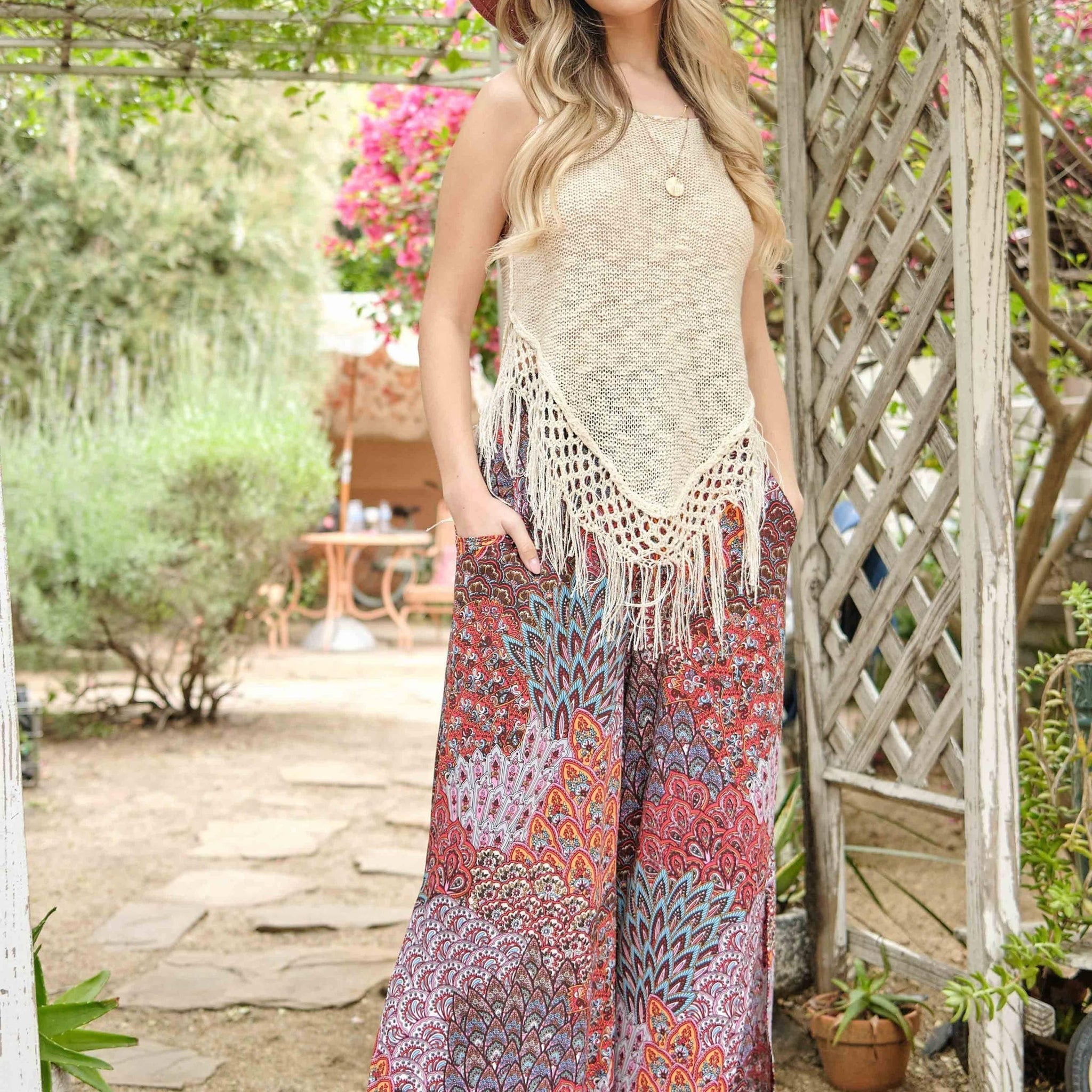 Smocking Waist Side Slit Round Hem Pants, Red
