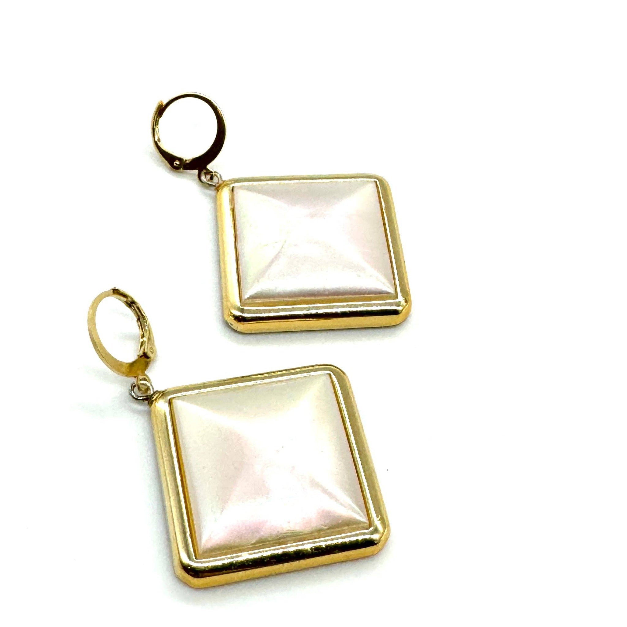 Bezel Pearliest Diamante Cuff Earrings: Cream