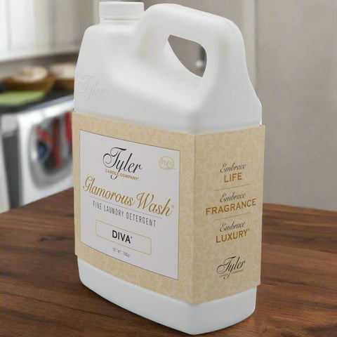 Tyler Candle Co. Glamorous Wash 454 Grams