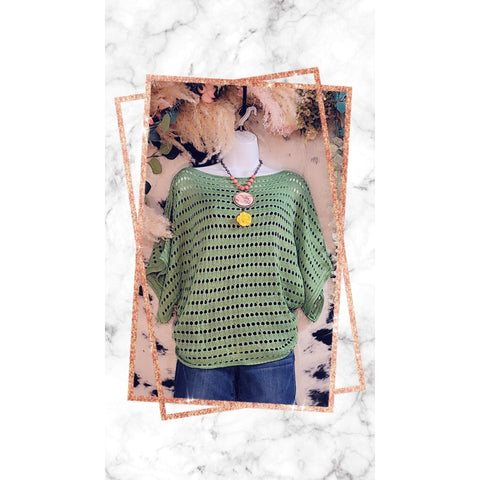 Woman's pull over Mesh Top